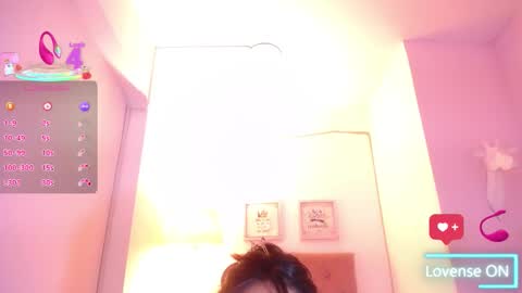 nahomi  online show from November 4, 3:05 am