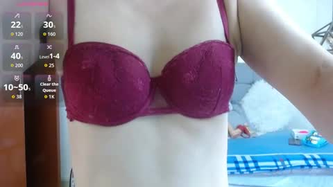 Snapshot of _naomi_s chatting on September 28, 1:27 pm _naomi_s online show from September 28, 1:27 pm