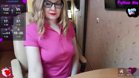 MagicWoman online show from March 6, 6:19 am