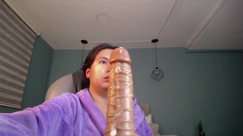 Snapshot of _natalie18_ chatting on January 11, 9:26 am Natalie online show from January 11, 9:26 am