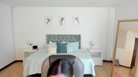 Snapshot of _natalie18_ chatting on October 2, 3:24 am Natalie online show from October 2, 3:24 am