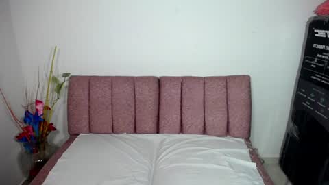 Snapshot of _naughtycouple1_ chatting on July 17, 3:13 am _naughtycouple1_ online show from July 17, 3:13 am