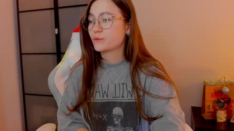 Mia with a big heart  online show from January 12, 6:17 am