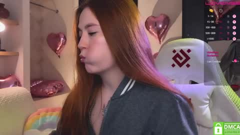 Mia with a big heart  online show from March 26, 11:05 am