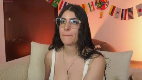 NiniHelp me by giving my show a thumbs up online show from June 16, 2:03 am