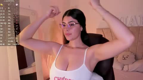 Niah  You can call me Ni or cutie haha online show from March 7, 9:27 pm