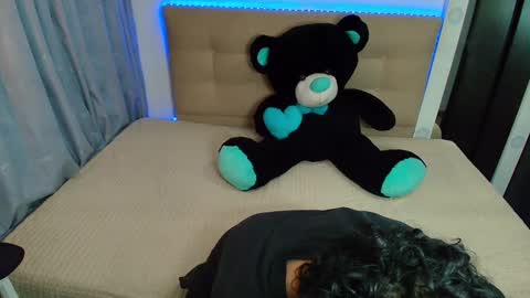 Snapshot of _nickconnor1 chatting on December 26, 12:46 am Nicolas online show from December 26, 12:46 am