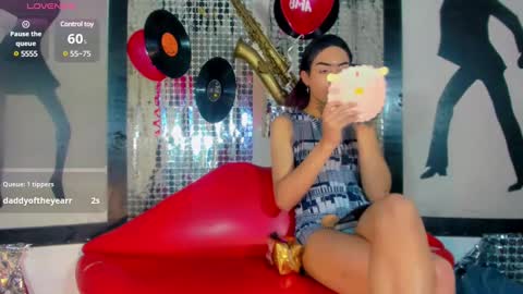 Snapshot of _nickyminach chatting on February 17, 7:42 pm Nicky Please help me with your thumbs up its importan online show from February 17, 7:42 pm