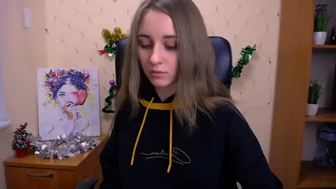 Nica online show from January 3, 12:30 pm