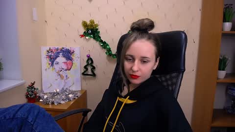 Nica online show from January 4, 3:28 pm