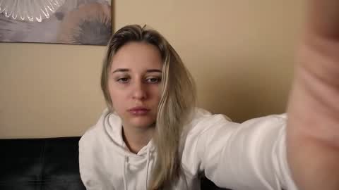 Nica online show from January 9, 1:14 pm