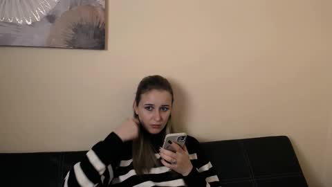 Nica online show from February 19, 3:19 pm