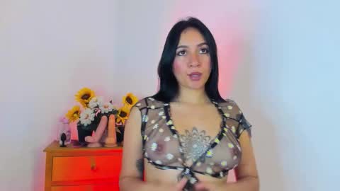 nina online show from February 3, 2:53 am