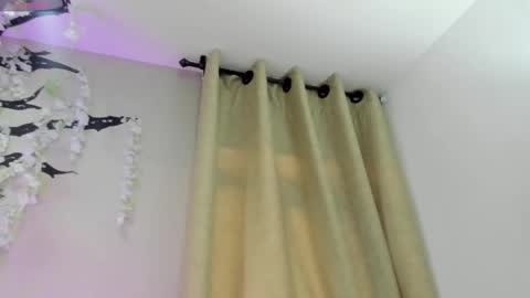   online show from September 28, 11:59 am