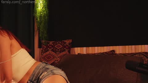 Lady Jess from house of Dragonborns online show from December 14, 11:29 am