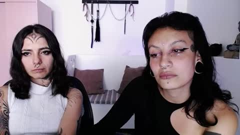 Snapshot of _onthary_6 chatting on November 27, 4:42 pm Jazz Onthary online show from November 27, 4:42 pm