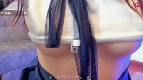 Orquidea  online show from March 4, 2:01 pm