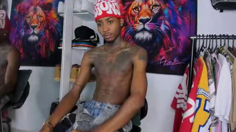 Kevin  online show from January 9, 10:22 pm