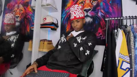 Kevin  online show from February 7, 4:38 am