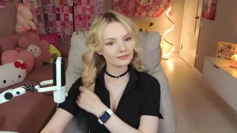 Snapshot of _passion_show_ chatting on July 28, 10:42 pm Tina online show from July 28, 10:42 pm