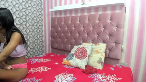 Snapshot of _patty_18 chatting on February 20, 12:25 pm _patty_18 online show from February 20, 12:25 pm