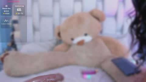  pauli  online show from April 6, 4:10 am