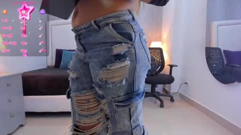  peach1  online show from September 10, 2:50 pm