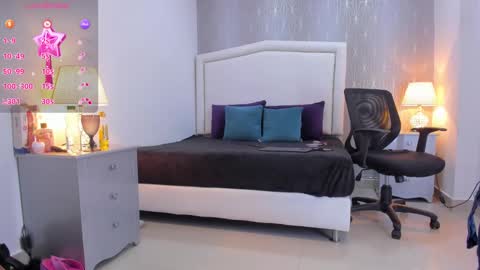  peach1  online show from September 17, 2:30 pm