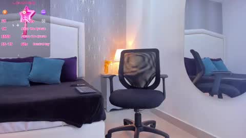  peach1  online show from September 22, 2:08 pm