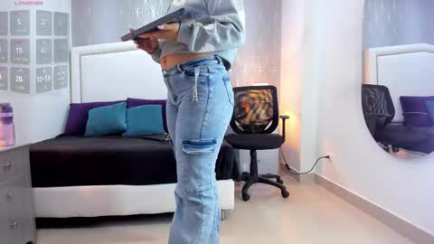  peach1  online show from March 27, 10:15 am