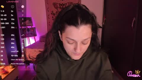 Snapshot of _peach__ chatting on May 26, 3:35 am violeta ig online show from May 26, 3:35 am