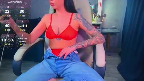 Ilona online show from April 16, 11:11 am