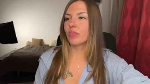  HADLY today day-off see u online 0112  online show from September 14, 4:39 pm