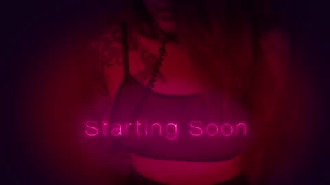  HADLY today day-off see u online 0112  online show from November 9, 1:42 pm