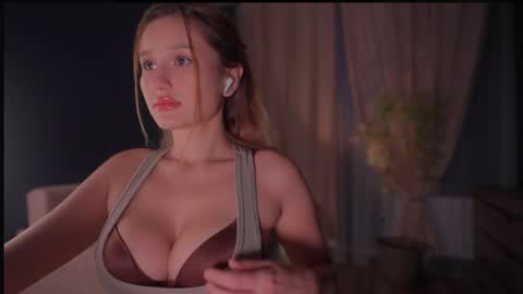 Snapshot of _protea chatting on November 18, 3:56 am Eva online show from November 18, 3:56 am