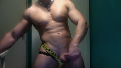 Snapshot of _r__o__b______ chatting on December 6, 12:45 am Demon Rob online show from December 6, 12:45 am