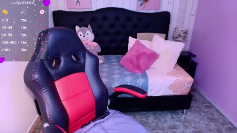 Rachel Jones  online show from March 4, 1:22 am