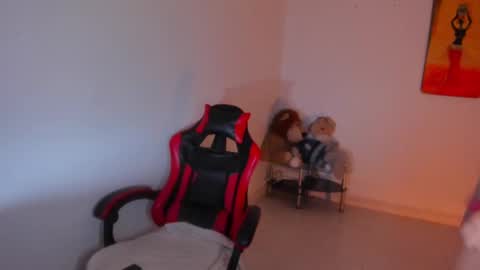 Stefany online show from September 24, 2:53 pm