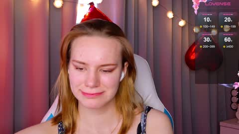 im Amy online show from February 4, 9:38 am