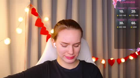 im Amy online show from February 7, 6:35 am