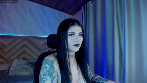 Raven online show from October 8, 12:03 pm