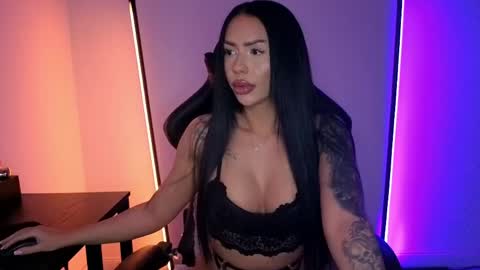 Raven online show from April 28, 6:13 pm