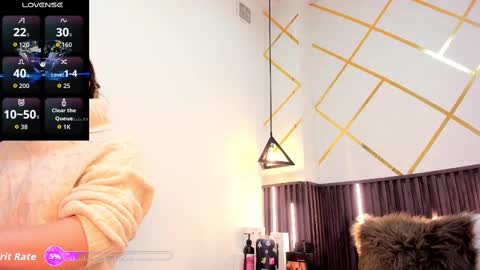 rebecca online show from September 29, 3:50 pm