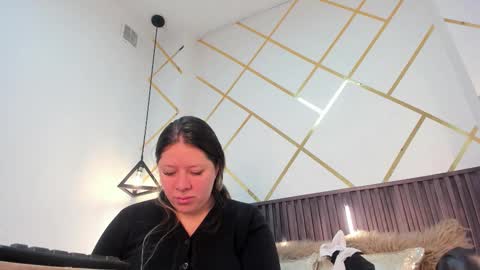 rebecca online show from January 7, 2:41 pm