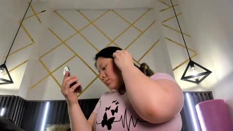 rebecca online show from March 30, 1:39 am