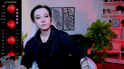 Snapshot of _rein_ramm chatting on January 17, 9:28 am Rein online show from January 17, 9:28 am