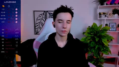 Snapshot of _rein_ramm chatting on January 31, 12:29 pm Rein online show from January 31, 12:29 pm