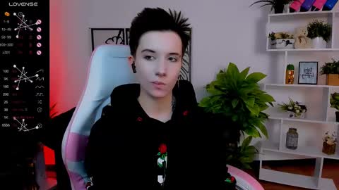 Snapshot of _rein_ramm chatting on February 19, 9:06 am Rein online show from February 19, 9:06 am