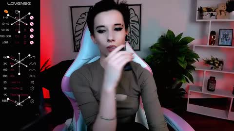 Snapshot of _rein_ramm chatting on March 12, 12:15 pm Rein online show from March 12, 12:15 pm