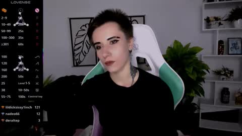 Snapshot of _rein_ramm chatting on September 22, 5:37 pm Rein online show from September 22, 5:37 pm